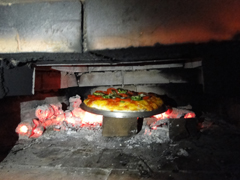 あっ温の石窯で焼くピッツァ